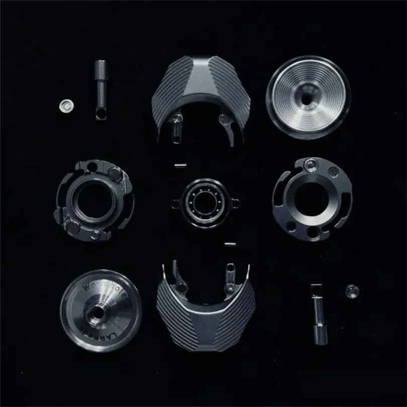 Wormhole Spinner